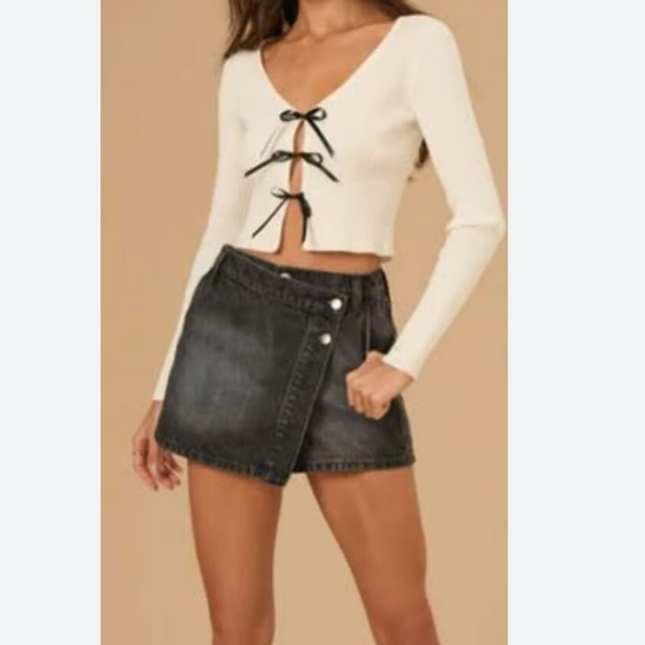 Altar'd State Tops - Altar'd State Black Denim Overlay Skort NWT